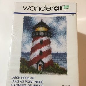 NWY LIGHTHOUSE LATCH HOOK KIT